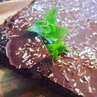 Better baking: Chocolate Slice
